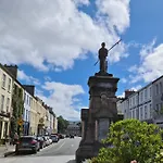 Derryleigh House Boherbue By Trident Homes Дом отдыха