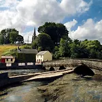 Дом отдыха Derryleigh House Boherbue By Trident Homes Ballyhoolahan