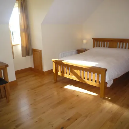 Дом отдыха Derryleigh House Boherbue By Trident Homes *